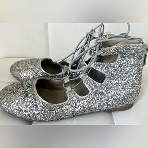 Sam Edelman Felicia Stella Sparkly Silver Tie Up Shoes. Kid Size 2. Super cute.